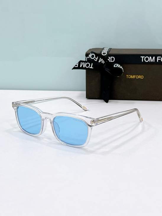 Picture of Tom Ford Sunglasses _SKUfw77360455fw